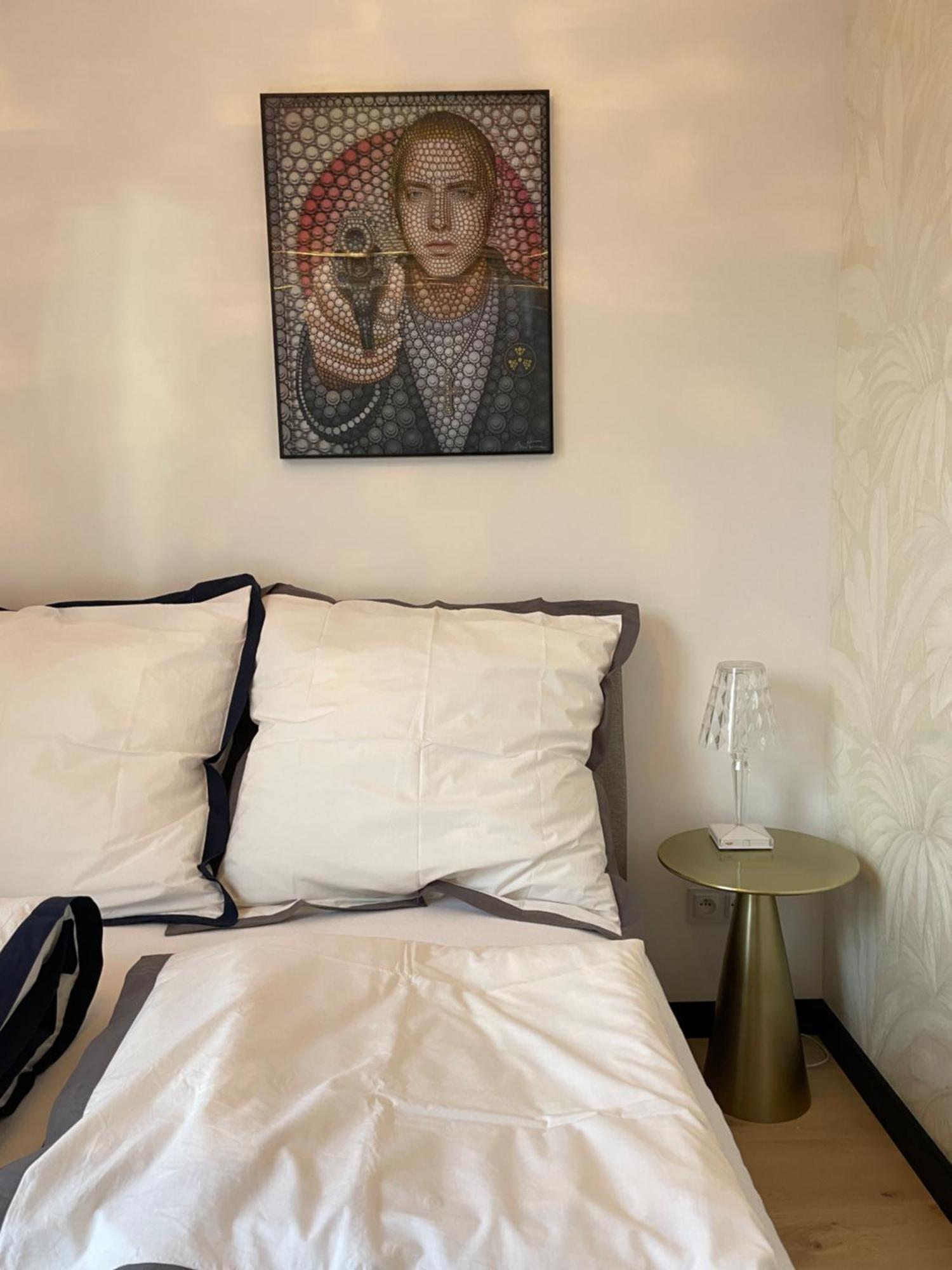 Apartment Piper Gold Targi *