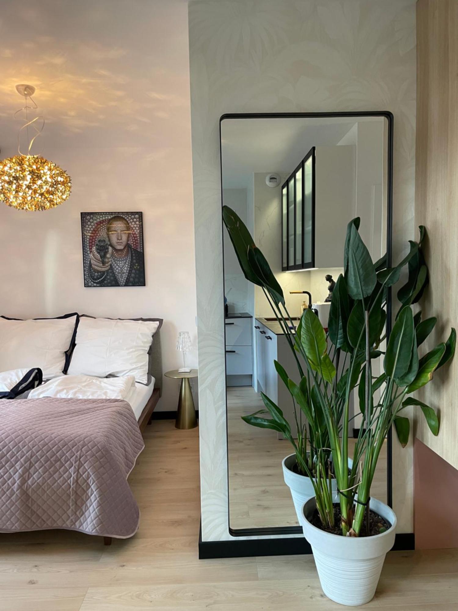 Apartment Piper Gold Targi