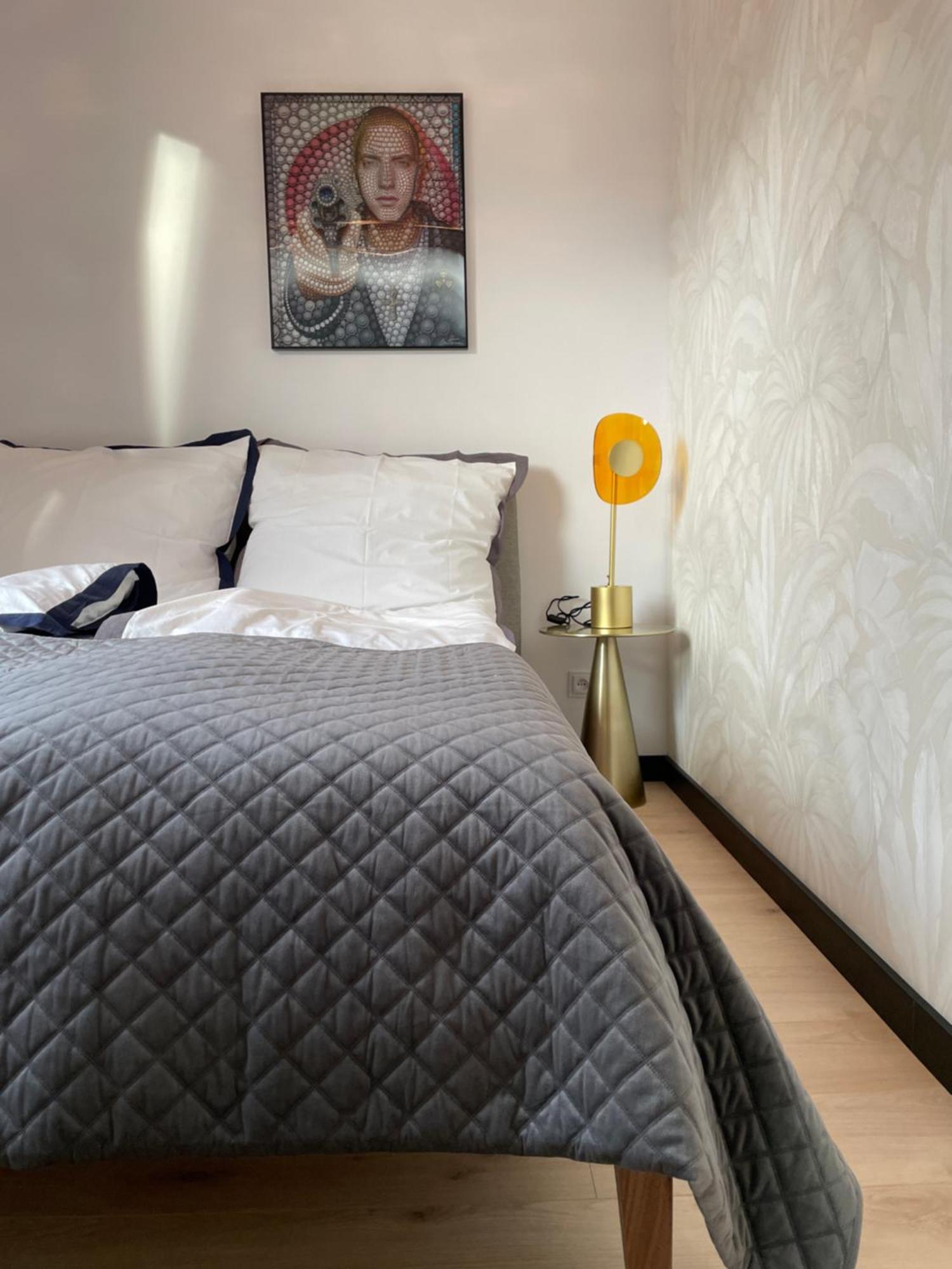 Piper Gold Targi Apartment *